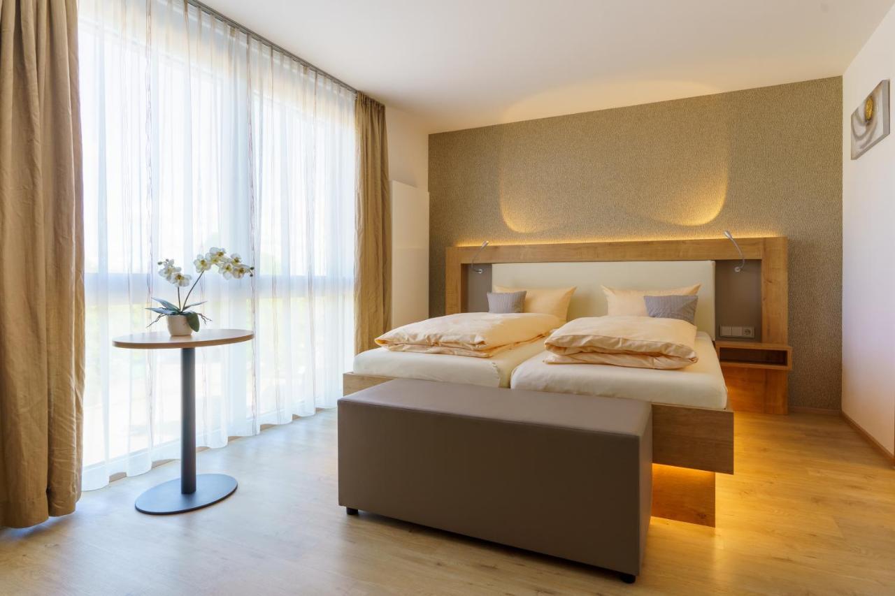 Hotel Rosenstein Heubach  外观 照片