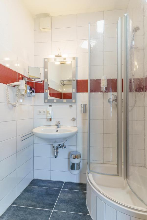Hotel Rosenstein Heubach  外观 照片