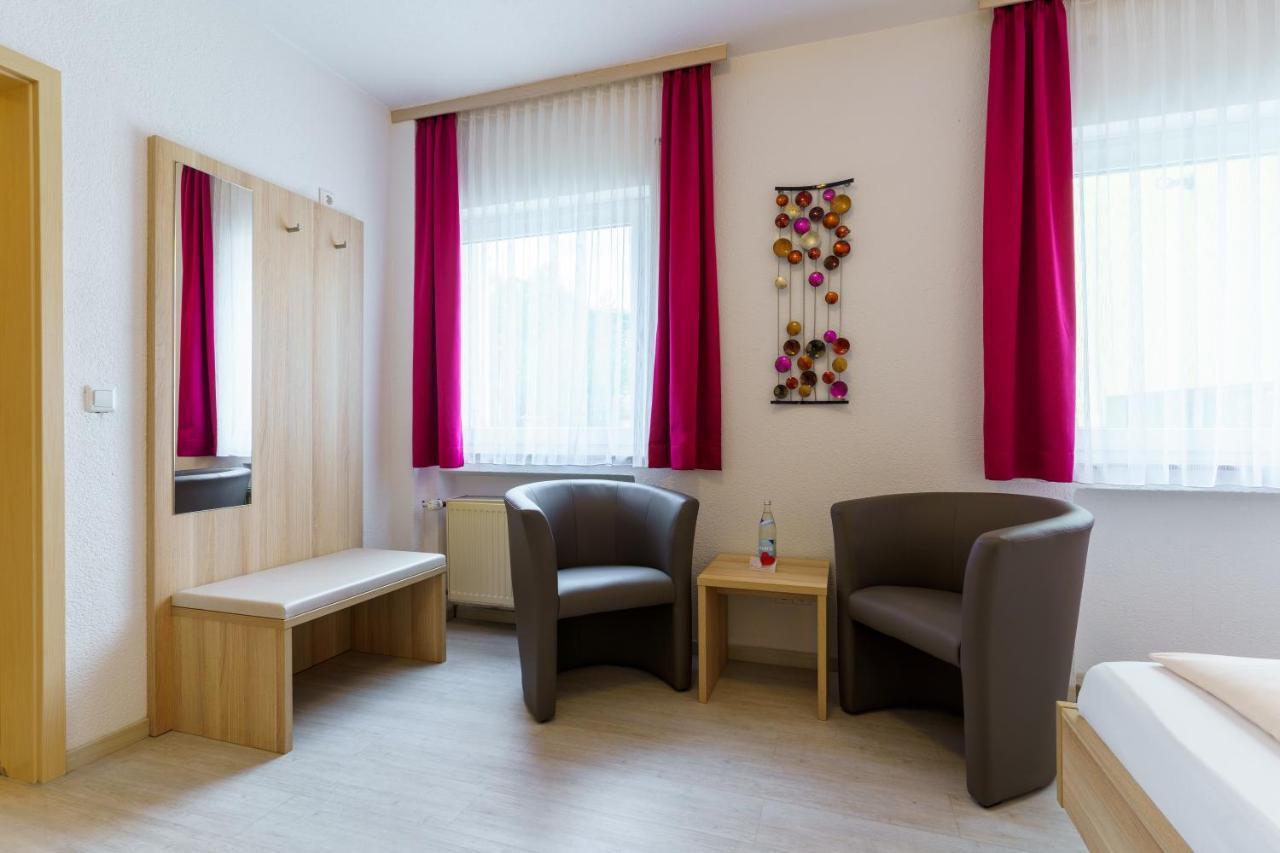 Hotel Rosenstein Heubach  外观 照片