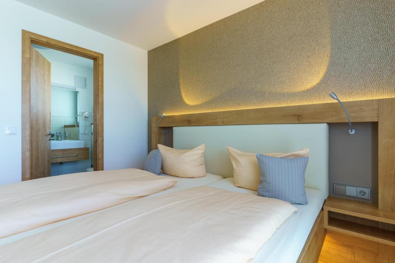 Hotel Rosenstein Heubach  外观 照片