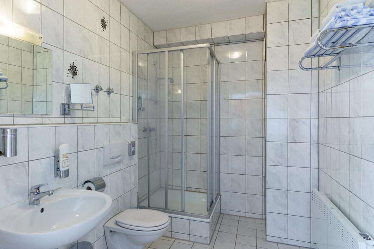 Hotel Rosenstein Heubach  外观 照片