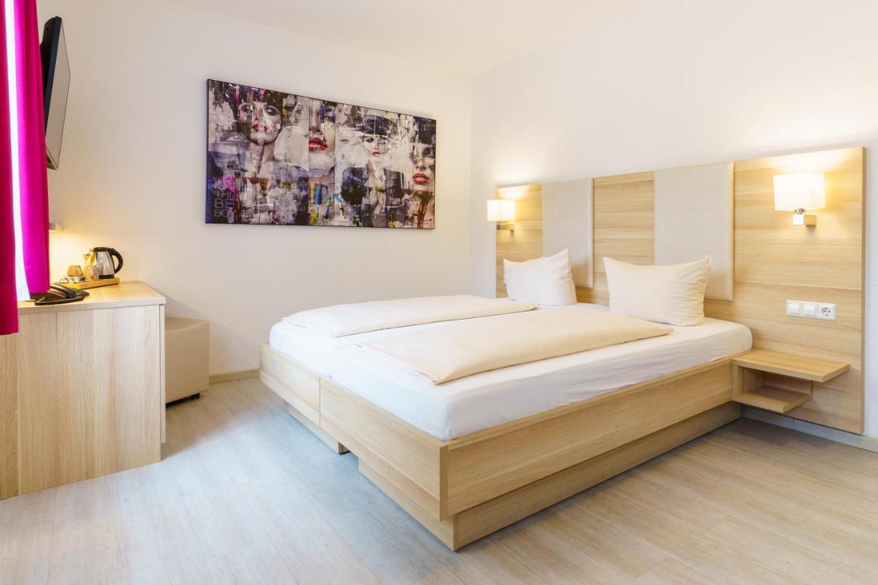 Hotel Rosenstein Heubach  外观 照片