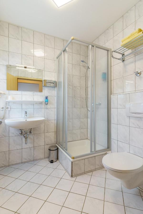 Hotel Rosenstein Heubach  外观 照片
